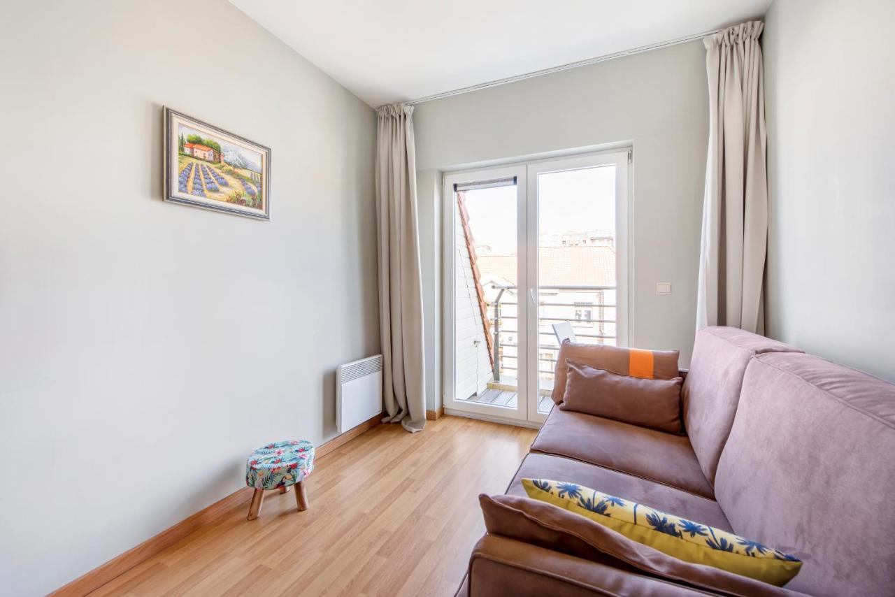 Bright Apartment With 2 Terraces In De Panne Exterior photo